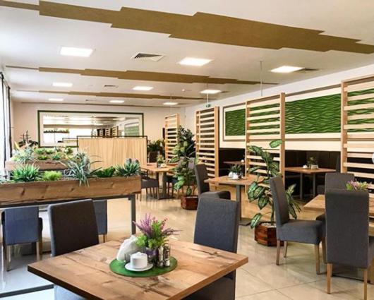 Hotel - Restauracja "Sloneczna" Jarocin Bagian luar foto